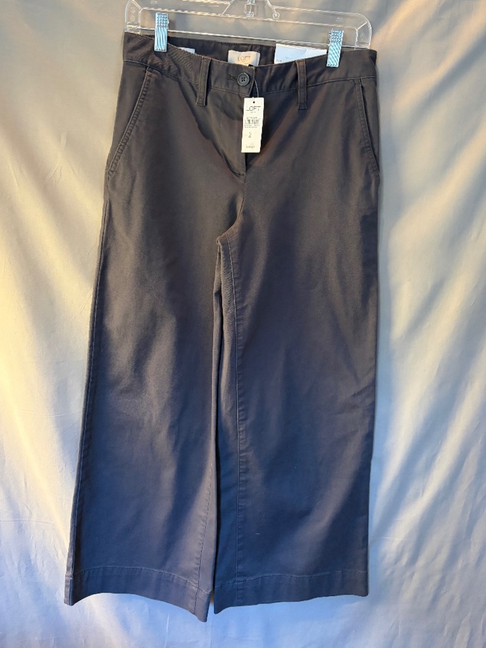 LOFT Wide Leg Pants, Dark Gray color Size 2 (NWT)